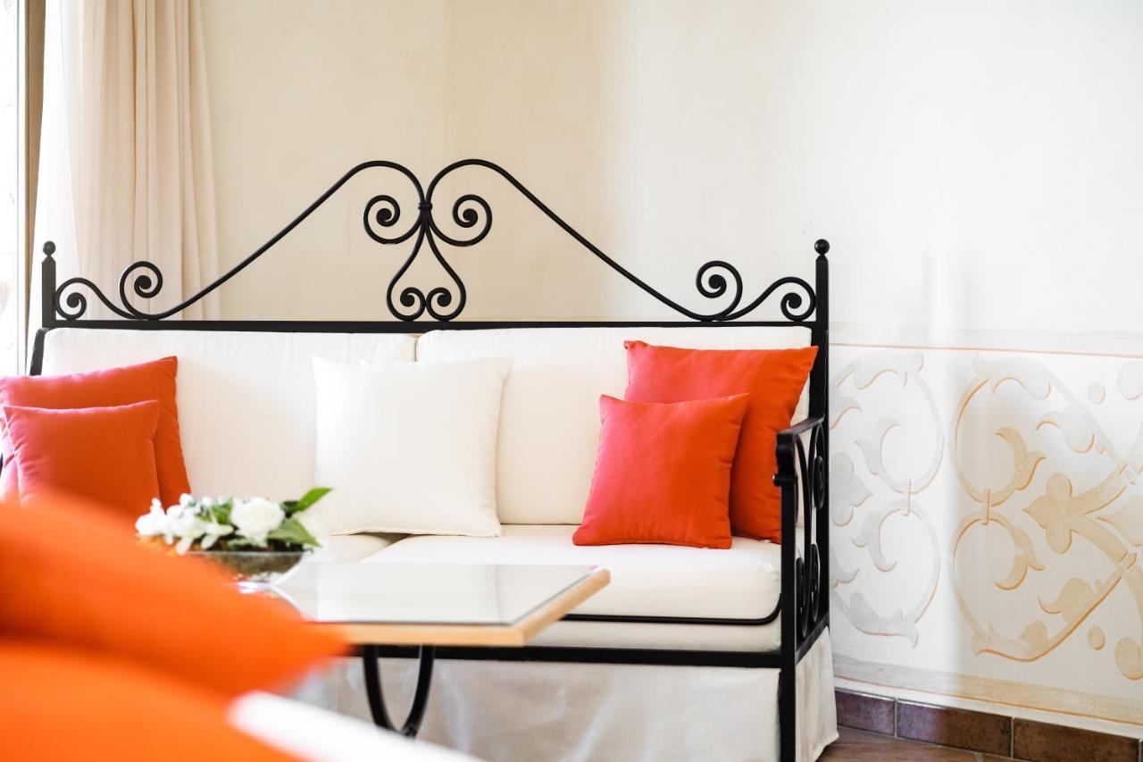 Hotel Pozzo Sacro Olbia Esterno foto